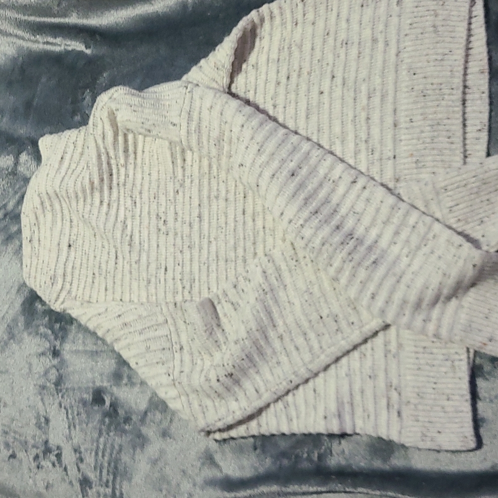 Nordstroms madewell turtleneck pullover cream w gray brown flecks